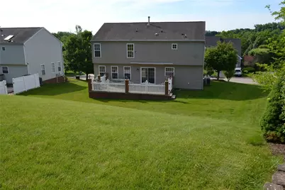 138 Valley View Dr, Rostraver, PA 15012 - Photo 23