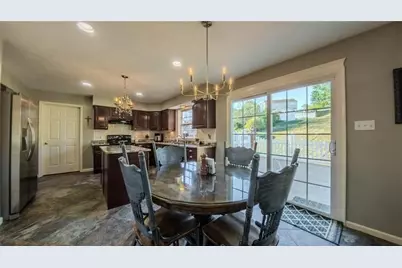 138 Valley View Dr, Rostraver, PA 15012 - Photo 3