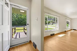 524 McElheny Rd, Pittsburgh, PA 15116 - Photo 5