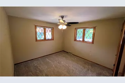 129 Crandon Circle, Brighton Township, PA 15009 - Photo 19