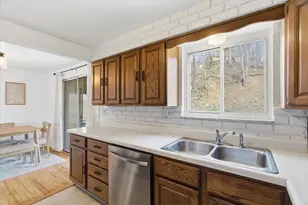 505 Pointview Rd, Pittsburgh, PA 15227 - Photo 11