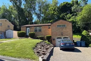 217 Northmont Dr, Pittsburgh, PA 15147 - Photo 1