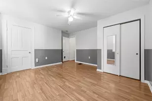 2517 Wiese St, Pittsburgh, PA 15210 - Photo 7