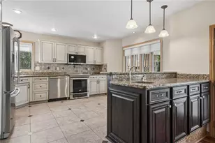 53 Hobbitt Ln, Finleyville, PA 15332 - Photo 9