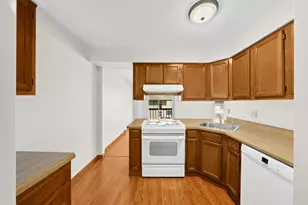 1329 Lexington Dr, Cecil, PA 15055 - Photo 11