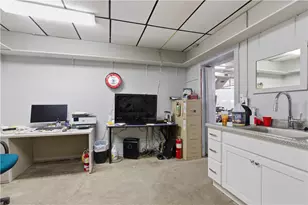 1001 Penn Ave, Pittsburgh, PA 15221 - Photo 17