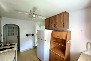 2 W Leasure Ave, New Castle, PA 16105 - Photo 19
