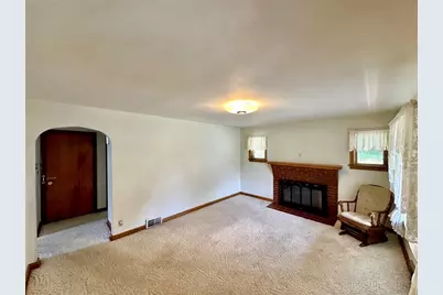 2 W Leasure Ave, New Castle, PA 16105 - Photo 13
