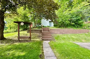 2 W Leasure Ave, New Castle, PA 16105 - Photo 33