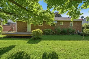 646 S 3rd St, Sharpsville, PA 16150 - Photo 11