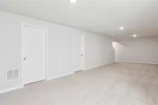 379 Leslie Farms Dr, Connoquenessing Boro, PA 16033 - Photo 35