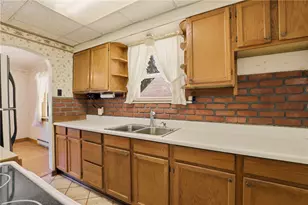 877 Berlin Plank Rd, Somerset Township, PA 15501 - Photo 9