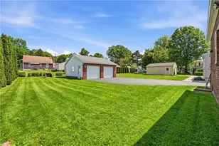 16 Kenneth Ave, Neshannock Township, PA 16105 - Photo 21
