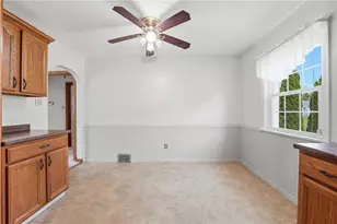16 Kenneth Ave, Neshannock Township, PA 16105 - Photo 5