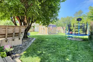 152 N Haft St, Houston, PA 15342 - Photo 31
