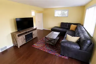 142 Xavier Dr, Verona, PA 15147 - Photo 3