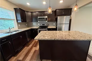 99 Mackall Dr, Brighton Township, PA 15009 - Photo 5