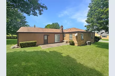 4120 Glencairn St, West Mifflin, PA 15122 - Photo 3