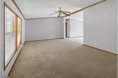 914 Chester Dr, Cranberry Township, PA 16066 - Photo 7
