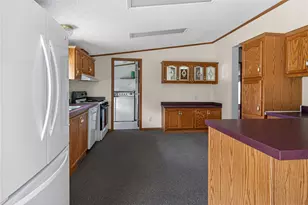 914 Chester Dr, Cranberry Township, PA 16066 - Photo 11