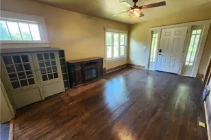 634 Scotland Ln, Union Township, PA 16101 - Photo 3