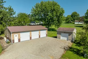 102 Lycippus Hardware Rd, Unity Township, PA 15650 - Photo 3