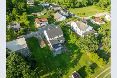 408-410 Pump Hill Pl, Mount Pleasant Township, PA 15666 - Photo 15