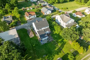 408-410 Pump Hill Pl, Mount Pleasant Township, PA 15666 - Photo 15