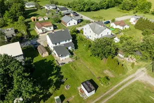 408-410 Pump Hill Pl, Mount Pleasant Township, PA 15666 - Photo 17