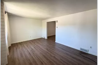 426 Hochberg Road, Pittsburgh, PA 15235 - Photo 3