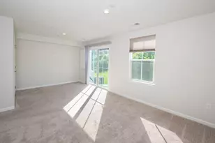 2007 Cade Dr, Center Township, PA 15061 - Photo 29