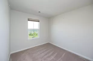 2007 Cade Dr, Center Township, PA 15061 - Photo 23
