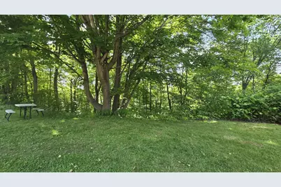 411 La Belle Vue Road, Allegheny Township, PA 15690 - Photo 9