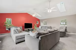 126 Leon Rd, Green Tree, PA 15220 - Photo 17