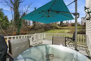 126 Leon Rd, Green Tree, PA 15220 - Photo 31