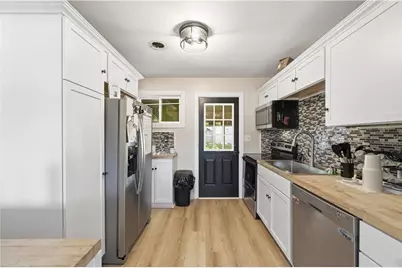 3712 3rd Avenue, Koppel, PA 16136 - Photo 15