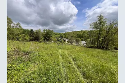 4448-4450 Hollow Road, Wayne Township, PA 16101 - Photo 3