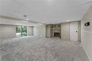 146 Westward Ho Dr, Pittsburgh, PA 15235 - Photo 25