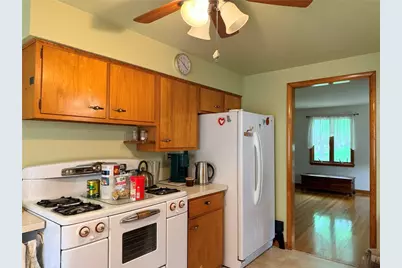 96 S Kings Creek Rd, Hanover Township, PA 15021 - Photo 17