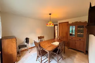 96 S Kings Creek Rd, Hanover Township, PA 15021 - Photo 21
