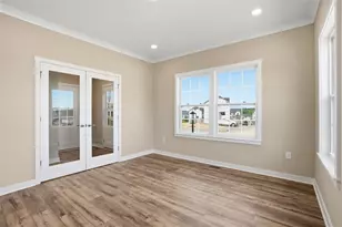7011 Jones Ln, Adams Township, PA 16046 - Photo 9