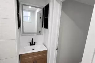 4633 Carroll St, Pittsburgh, PA 15224 - Photo 21