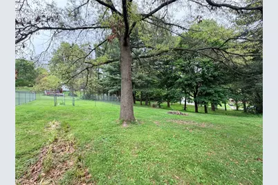 100 S Kings Creek Rd, Hanover Township, PA 15021 - Photo 39