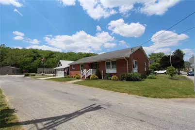 301 W Loyalhanna St, Ligonier Boro, PA 15658 - Photo 37