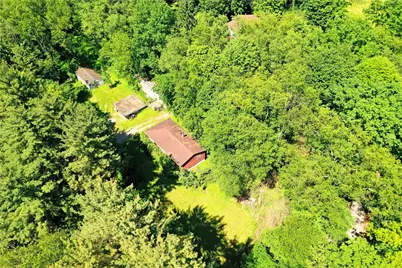 184 McClain Ln, New Castle, PA 16105 - Photo 5