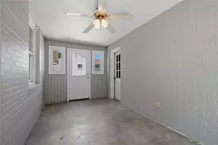 644 S Buhl Farm Dr, Hermitage, PA 16148 - Photo 15