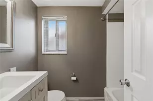 5118 Frich Dr, Pittsburgh, PA 15227 - Photo 17