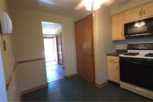 1094 Greenwood Dr, South Park, PA 15236 - Photo 9