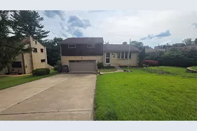 1094 Greenwood Drive, South Park, PA 15236 - Photo 3