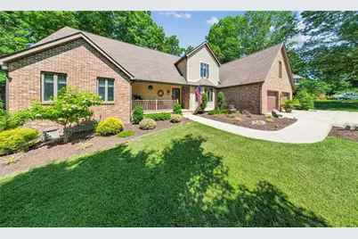 153 Lakewood Rd, Unity Township, PA 15601 - Photo 3